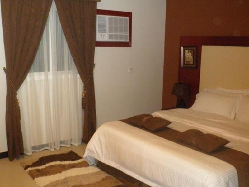 Al Muhaidb Al Nadwa Riyadh Exterior photo
